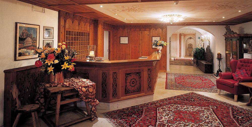 Hotel Sassongher Corvara In Badia Interior foto